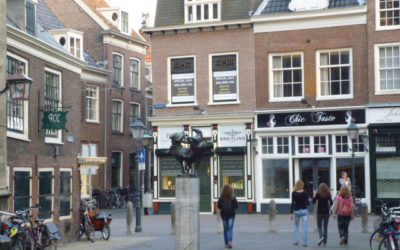 食事は遊園地で・・