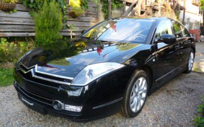 新車　Ｃ６　ＨＤＩ　３．０　最終入荷車両