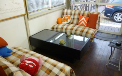 ショルーム 飾りつけ