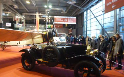 レトロモービル初日