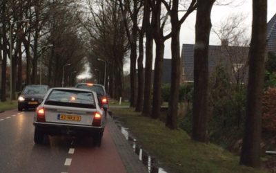 友人Mさんのガレージへ