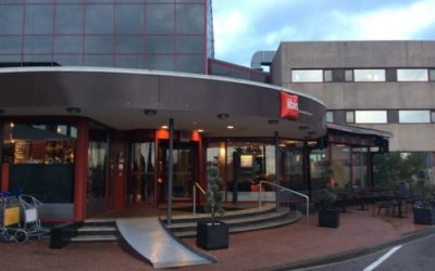 アムステルダムは雨