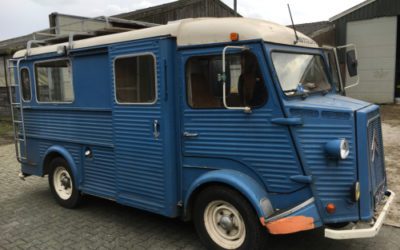 シトロエン基地に到着 HY